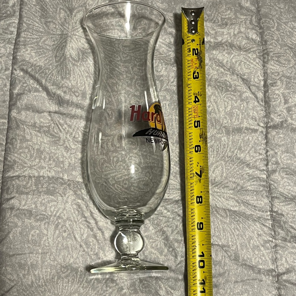 Hard Rock Cafe Hurricane Newport Beach Souvenir Beer Glass 20 Oz. - Picture 10 of 13